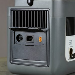 Портативная электростанция FUBAG AS 2400i (аккумулятор LiFePO4) в Иваново фото